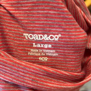 Toad and co size large lightweight turtleneck